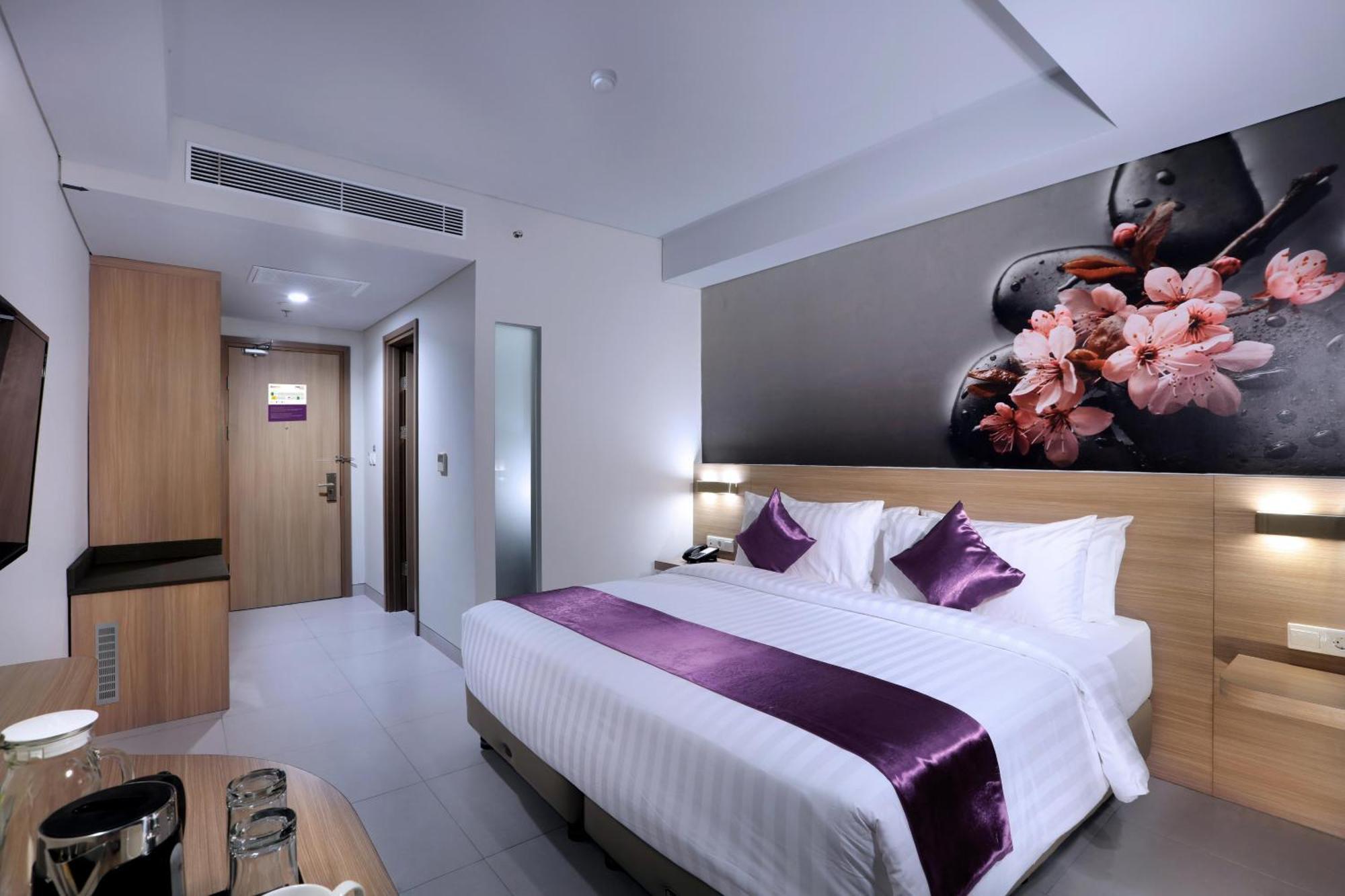 Quest Prime Cikarang By Aston Bekasi Exterior foto