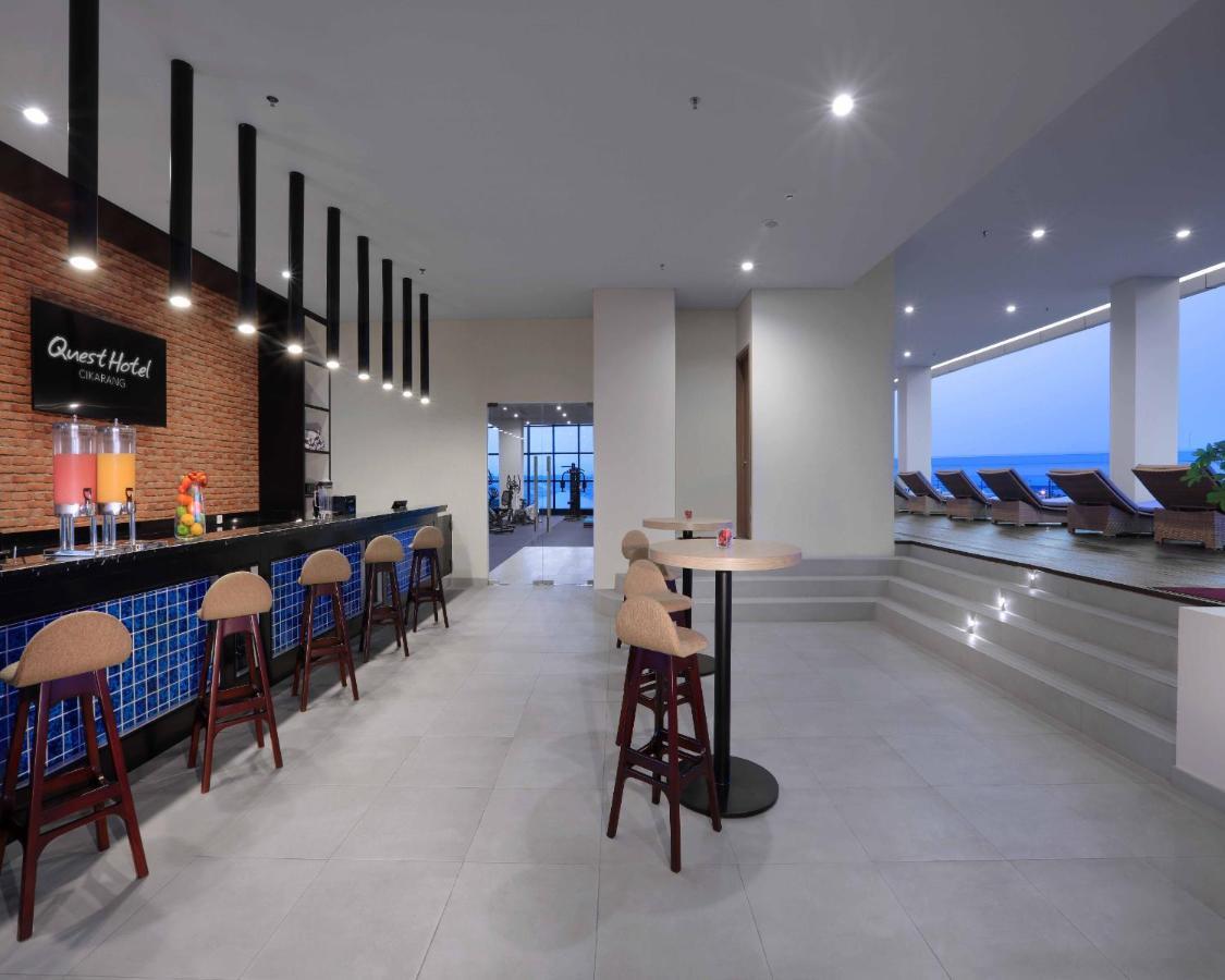 Quest Prime Cikarang By Aston Bekasi Exterior foto