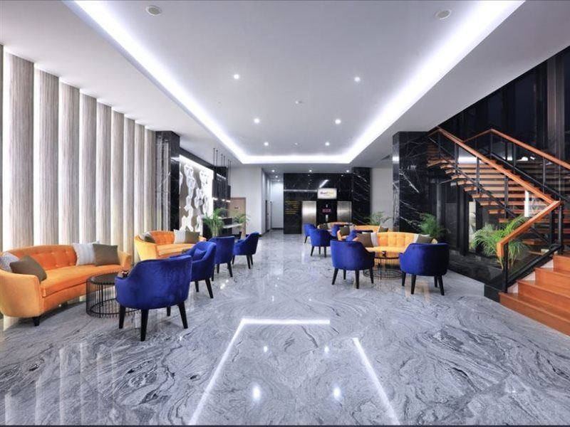 Quest Prime Cikarang By Aston Bekasi Exterior foto